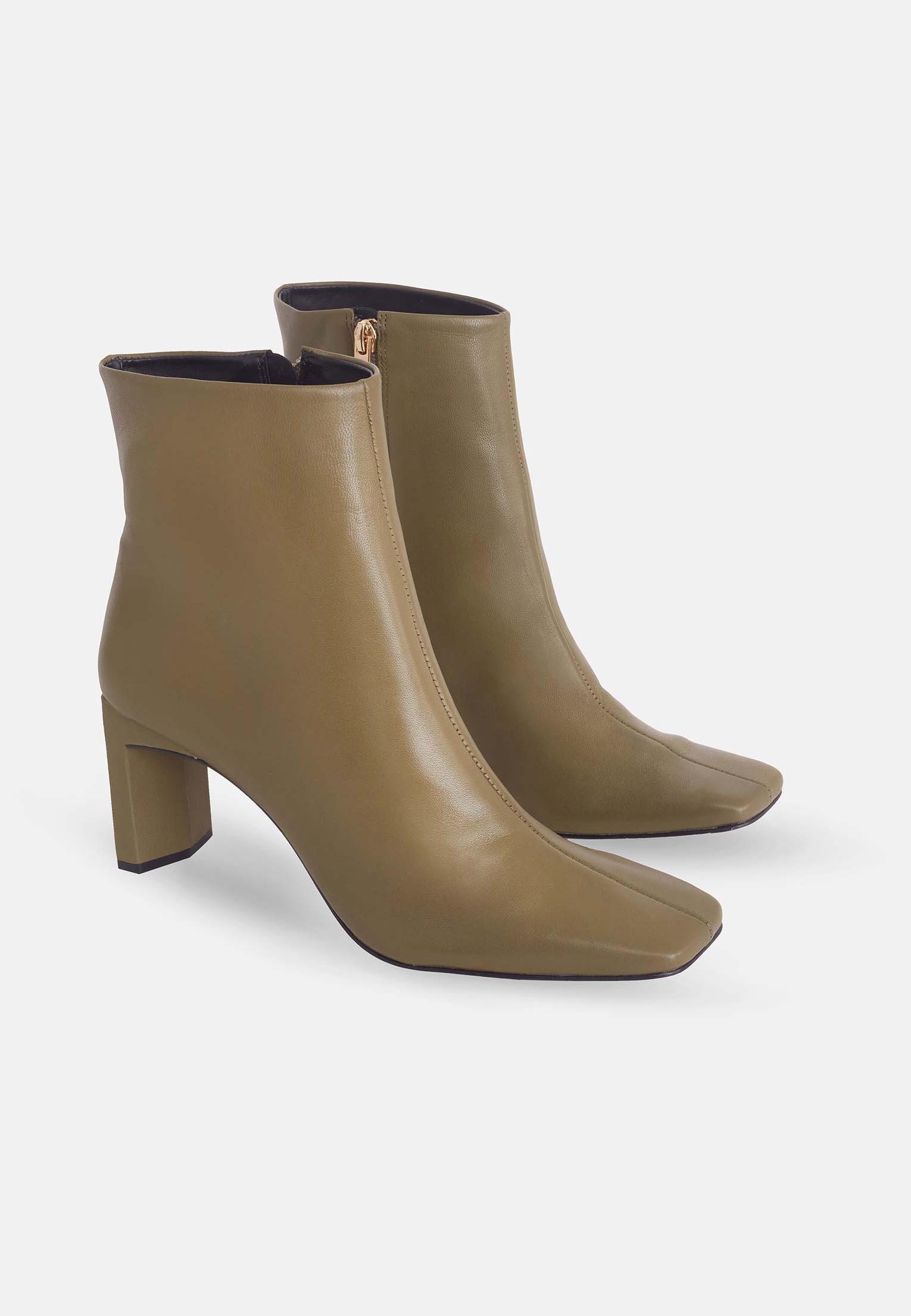 Goat Leather Senna Boots – 7.6 cm Block Heel